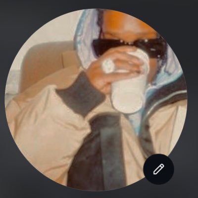 tomawhyte's profile picture. 