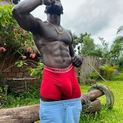 kiraxl229's profile picture. Im a male alpha 🦍  télégramme @Kiraxxl229