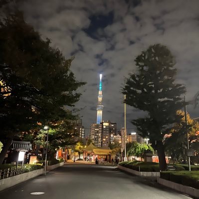 H335217569's profile picture. 日々何をして、何を見て、何を感じて、何を考えていたかの記録用です。 誰かに期待しない、何かに固執しない、肚はきめる、自分の責任は自分でとる、大切な人だけ大事にする