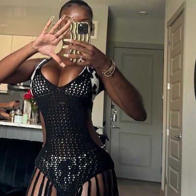 NanaAku17's profile picture. 