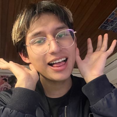 milelovesgmm's profile picture. incesto qliao me lo paso por el xoro 💜