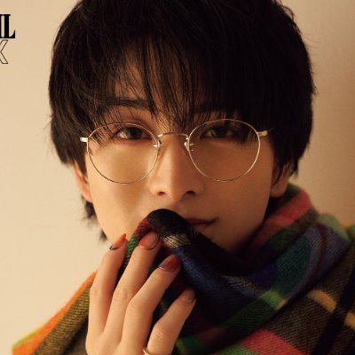 seungeontop's profile picture. escúchame el huracán viene por ti 🌪️ priv acc no req unless i tell you to ★ 8号車, blue and nanifam among others ♪ more in pinned