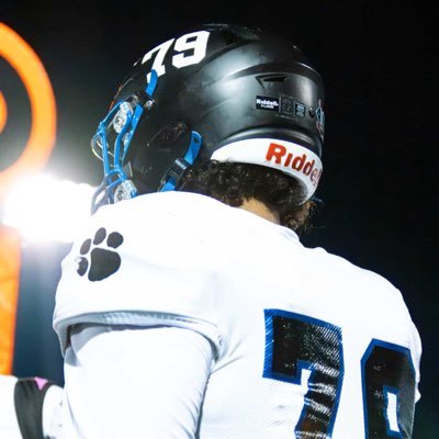 NoelVasque99735's profile picture. PCTI’28|Football and Track OG |6,3 280| #79 GPA 3.5 email: noelvasquez250@gmail.com NCAA ID #2411457966