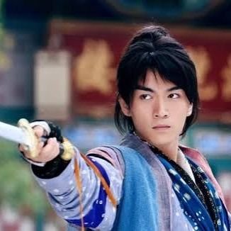 fengqingyang333's profile picture. 我划破夜空，穿越苍穹，只为与你相逢。