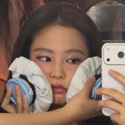 jenniecachorraa's profile picture.