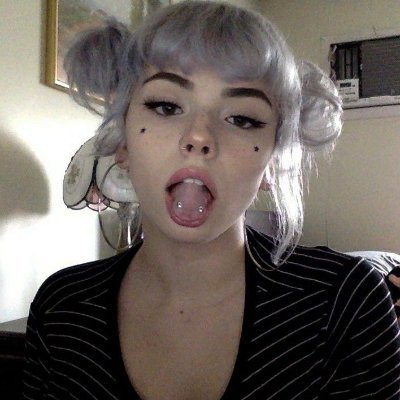 sillygayboyi's profile picture. some random goth femboy