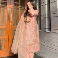 Aysh ch (@aisha4299534172) 's Twitter Profile