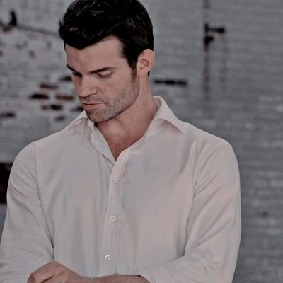 nobilispaladin's profile picture. · · “ 𝑭𝒂𝒎𝒊𝒍𝒚 𝒄𝒂𝒏 𝒆𝒊𝒕𝒉𝒆𝒓 𝒃𝒓𝒆𝒂𝒌 𝒚𝒐𝒖 𝒐𝒓 𝒔𝒂𝒗𝒆 𝒚𝒐𝒖 „ 𓄃 · · ‖ #𝑴𝑫𝑵𝑰 ▪︎ 𝐷𝑀𝑠 𝑶𝑷𝑬𝑵 ‖ ⸻ 【𝐔𝐍𝐃𝐄𝐑 𝐂𝐎𝐍𝐒𝐓𝐑𝐔𝐂𝐓𝐈𝐎𝐍】