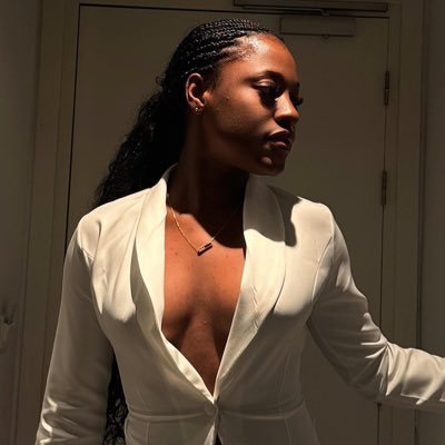 jenniferhoseen3's profile picture. Caviars   @FCBarcelona