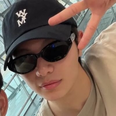 firkhaofir's profile picture. lésbica e ansiosa