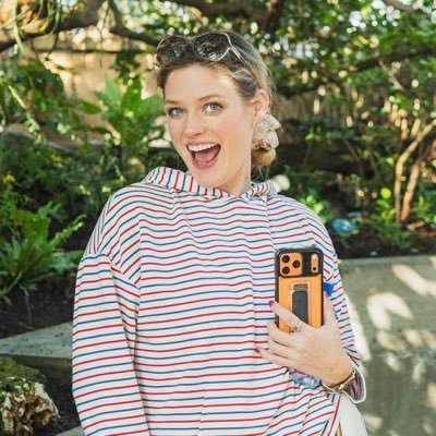 rjwissin's profile picture. Dog & human mom. Follow me for bits of motivation, travel photos, occasional sarcasm, random thoughts and tech news. Social @HPE. Opinions are mine.