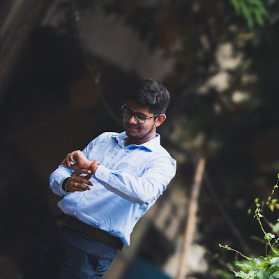 debajyati_dev's profile picture. 