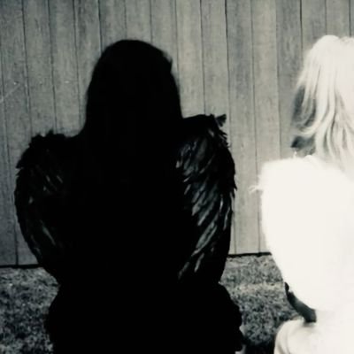 terrorhote1's profile picture. matching w @witchinghrs_