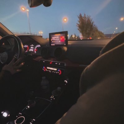 d_5iin's profile picture. 🇩🇿🇵🇸