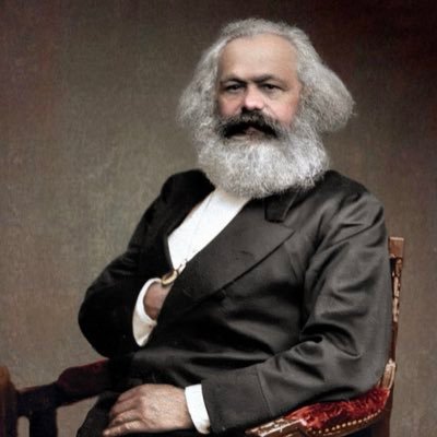 DMented_Avenger's profile picture. Revolutionary socialist (because there’s no other road to socialism), atheist, republican, Liverpool fan. For a United Ireland & Free Palestine ✊🇵🇸🇮🇪