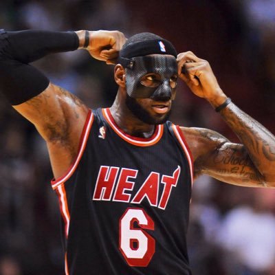 sulzz93's profile picture. Le soir tard je repense à avant. ✈️ | 👨🏽‍🍳