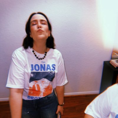 lorecasttt's profile picture. Finifugal.