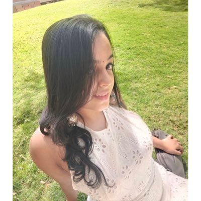 Trizavarkey's profile picture. Unfiltered soul with deeply buried feelings