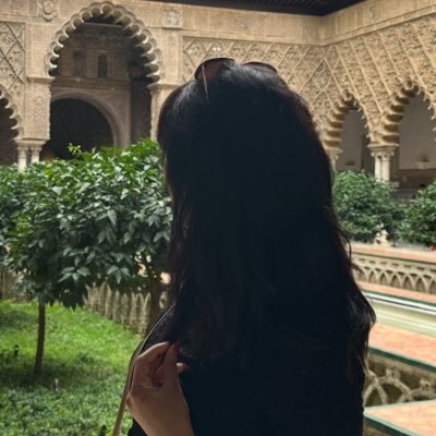 ninijiwoo's profile picture. 