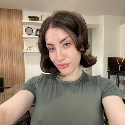 JoyGary13's profile picture. 