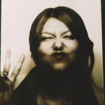 liliinexile's profile picture. لی لی تبعید شده به عشق آباد