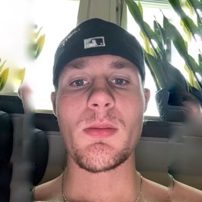 AlfredVitality's profile picture. Weight loss coach | Want to go from frustrated → lean & confident? 1:1 monthly coaching. Apply/learn more 👇