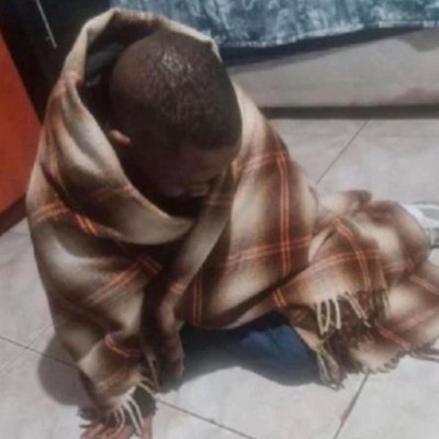 __khumo_m's profile picture. Lol.