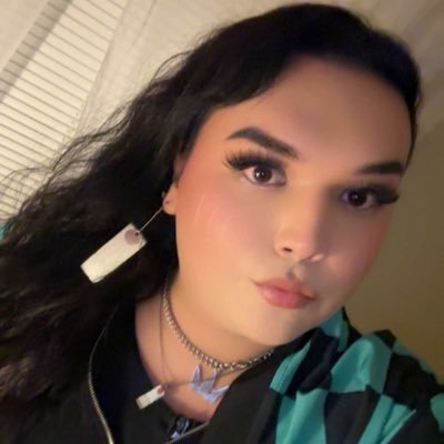 Solarialuxxx's profile picture. Gamer trans girl I kinda just post whatever I want my cashapp is 💰 “Sheachann”