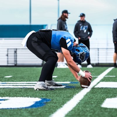 T_Will2026's profile picture. Greensburg Community High School | '26 LS | 3.97 GPA (Unweighted) | 1210 SAT | .70 - .76 Snap Time | 812-614-7314 | tylerreedwilliams@gmail.com