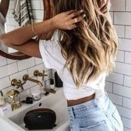 Uitreaca37041's profile picture. 