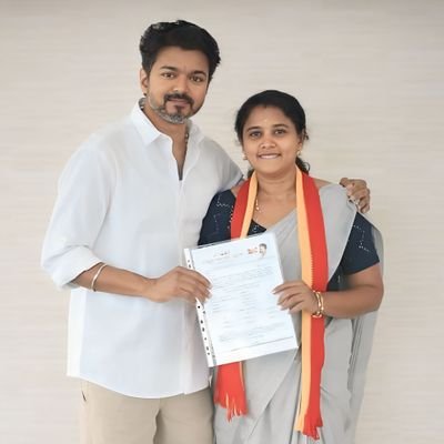 Ambikatvk's profile picture. 𝐏𝐨𝐥𝐢𝐭𝐢𝐜𝐢𝐚𝐧🗣தமிழக வெற்றிக் கழகம் 🇪🇸
📍 கோவை வடக்கு புறநகர மாவட்டம்🇪🇸தொண்டாமுதூர், மேட்டுப்பாளையம் தொகுதி. insta - ambikatvk