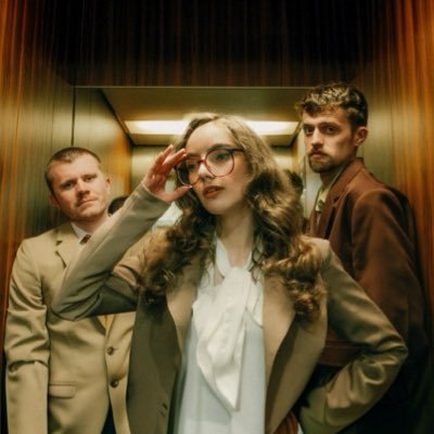 ExBirdsong's profile picture. 