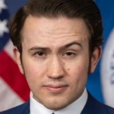 MarylaureC's profile picture. News addict 🗞️ | Allergic to injustice ⚡ | Done with the rat race — living on my own terms 🌿