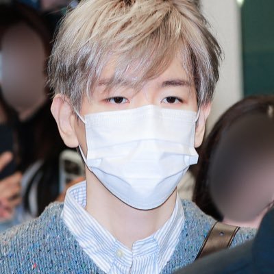 Auroraee77's profile picture. 