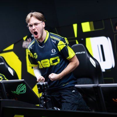 s1nCS's profile picture. IGL @M80gg | 23 | 🇩🇪