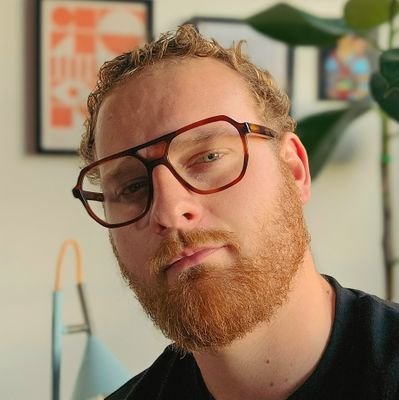 pch_clem's profile picture. Artist & Photographer | 26 | Basé à Bordeaux | 🌼☀️🌊🌏🌱👁🌅✈️🌈 | ↪️ https://t.co/eCYZBnwd2G ↩️