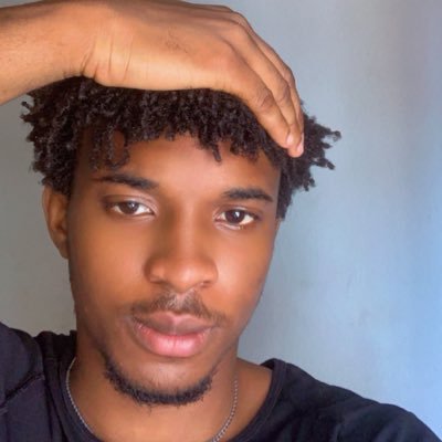 samariyoola's profile picture. Everything you want to know ‘bout me, I’ve probably tweeted it before💁🏽‍♂️