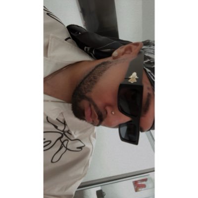 FinnaFinnesse's profile picture. you don’t know or own me and you certainly can’t take me.. not even on my worse day.. hoe why is you here??