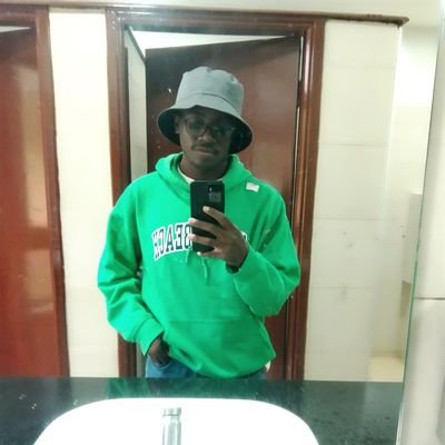 dopplenganga's profile picture. tech|
social scientist|
art enthusiast|
software engineering student @alx_africa