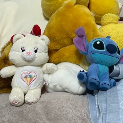 6u4kaji's profile picture. 紅葉綺麗です。ぬいぐるみ🧸大好きです。ゴッホ展行きました。たくさんたくさん自分が可愛い美しいと思うことを大事にします。