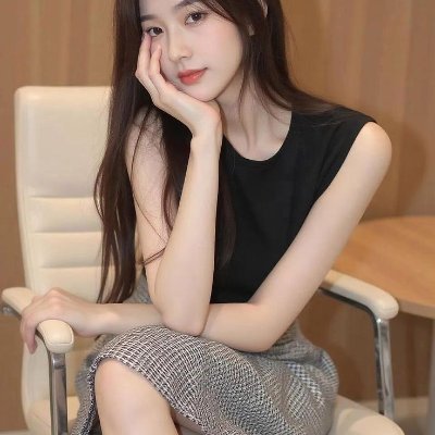 guyt534634's profile picture. 266. My car is basically a mobile storage unit. 🚗📦