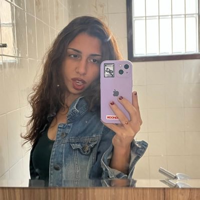pudimleticia_'s profile picture. 