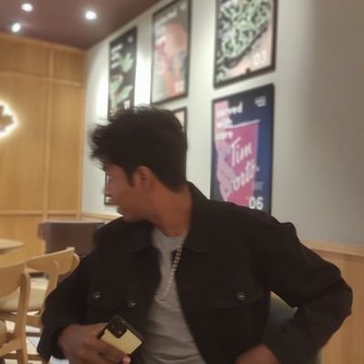 Adarsh380738's profile picture. To be everything...