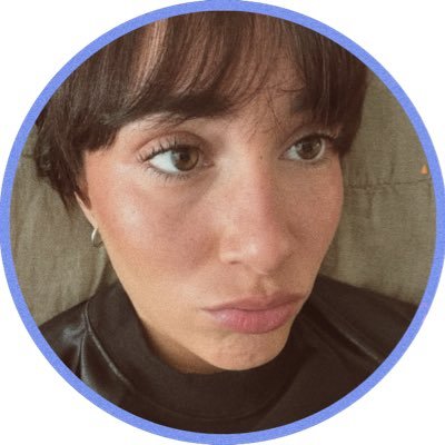 pausfez's profile picture. bienvenidx a mi cuarto azul 💙, ah y recordad, que al final… SIEMPRE seremos historias.