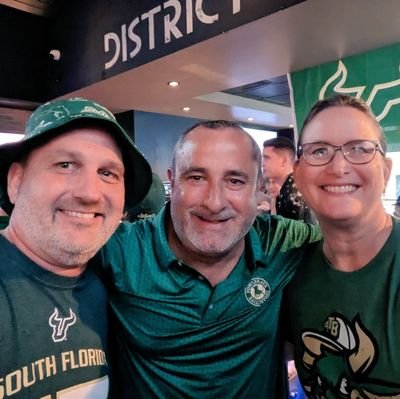 ChrisPughUSF's profile picture. Proud Bull dad and USF alum (3 generations now);
Season Ticket holder since 1997;
Alumni life member #2488;
Bulls on Parade Tailgate;
#USFTwitterHerd
