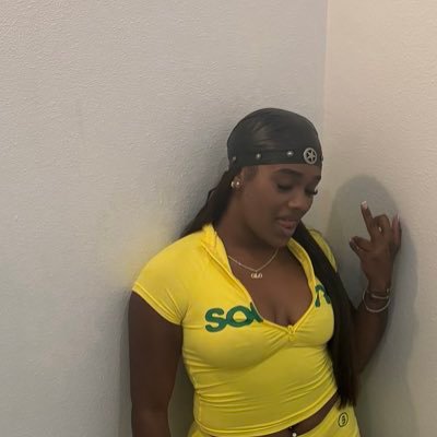 teybegoodd's profile picture. 