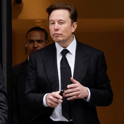 nancypfund__'s profile picture. 