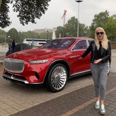 Amy_Dorian10's profile picture. 🇺🇸 MAGA •.                                    I’m a billionaire and a philanthropist I’m here to help and support people who are in need 🎗️❤️💰MAGA🇺🇸🇺🇸