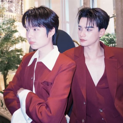 Hennylifz's profile picture. a tiny space to keep memories of Kengnamping & TleFirstOne ♡ photos • clips • love