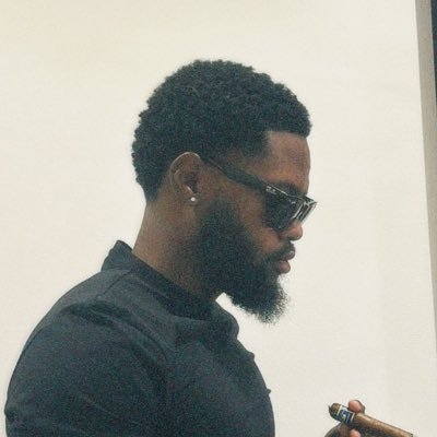 OfficialEze1_'s profile picture. 